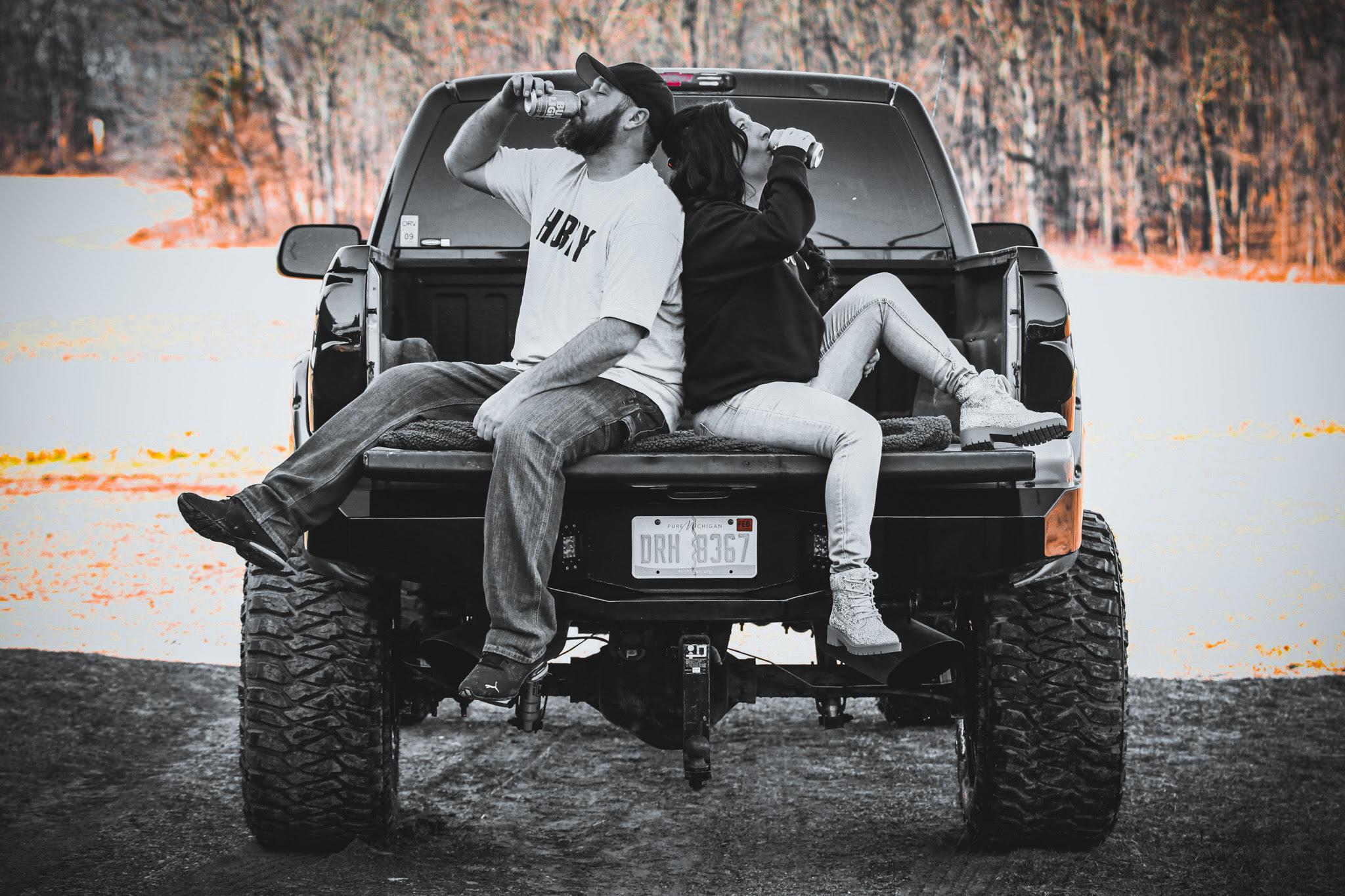 The Wedding Website of Dina Mullins and Scott Baldus