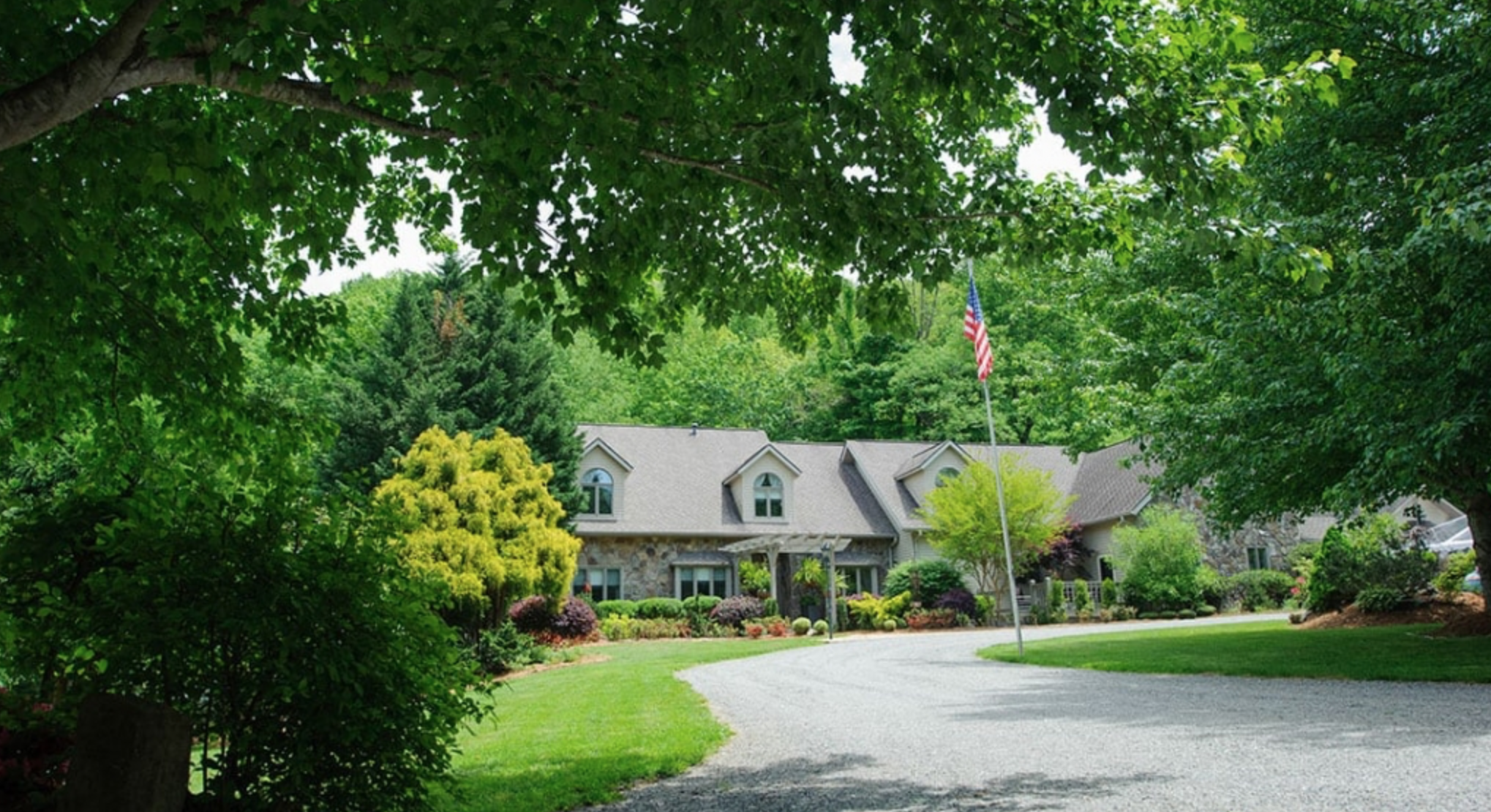 The Wedding Website of Emery Sloan and Brian Levine