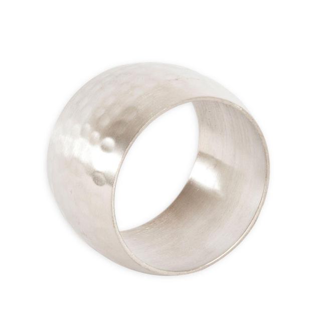 Saro Lifestyle Round Shape Hammered Napkin Rings in Silver (Set of 4)