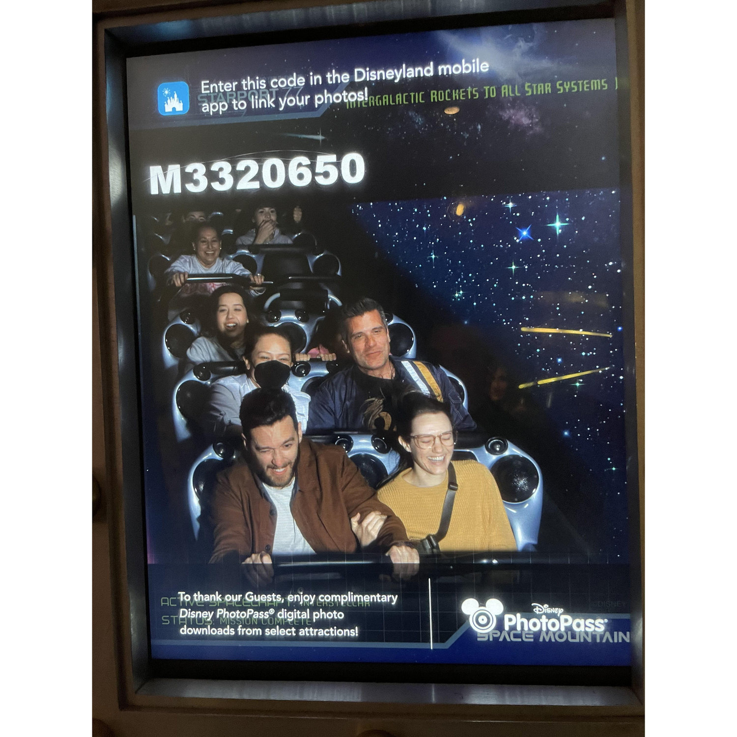 Disneyland with Thomas & Lia! Space mountain hits us all a little different☄️