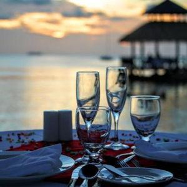 Romantic Beachside Dinner