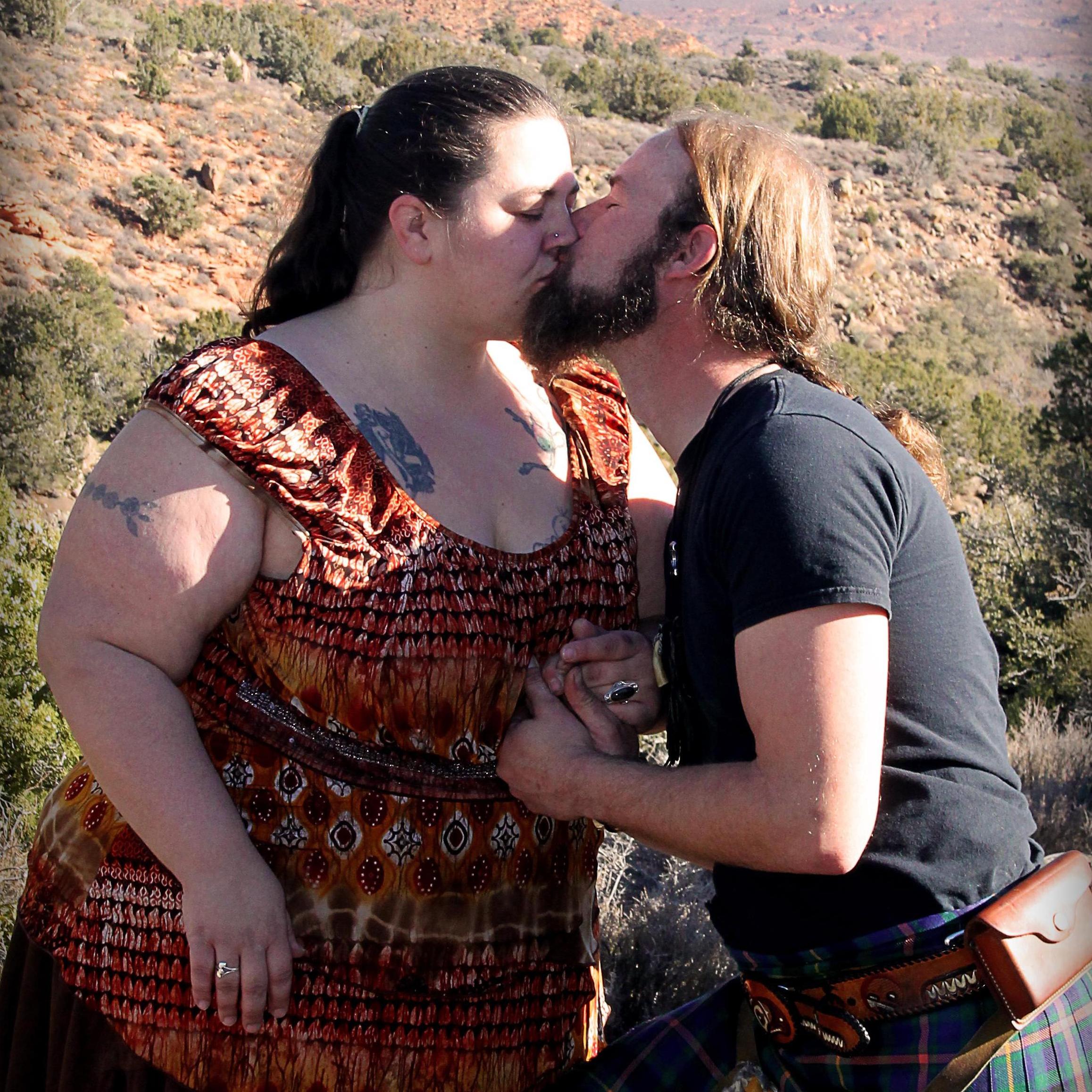 Oak Grove, 2018 - Engagement photos
Photo credit: Kendra Saunders