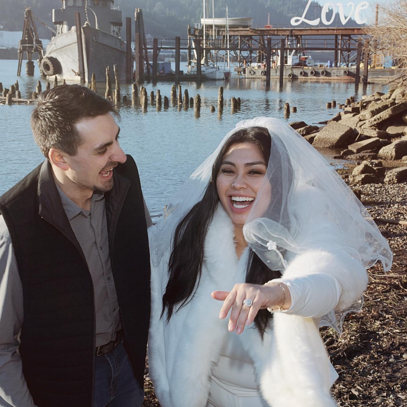 Check out the LOVE sign in the background! Once, Sara and Kolby had a spontaneous date of exploration and found their way onto the dock behind it. Even the LOVE sign tells a part of their love story.