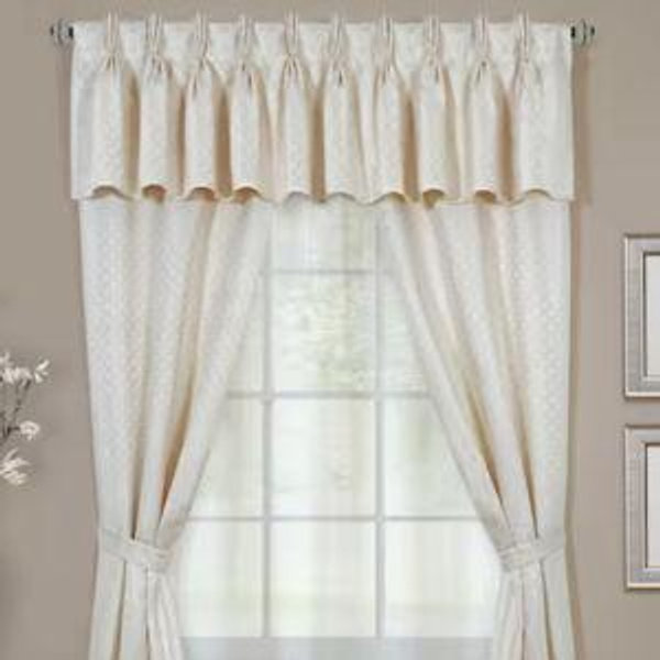 Curtain Set