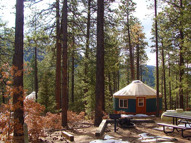 The Wedding Website of RoseLynn Otero and Lucas Whitacre