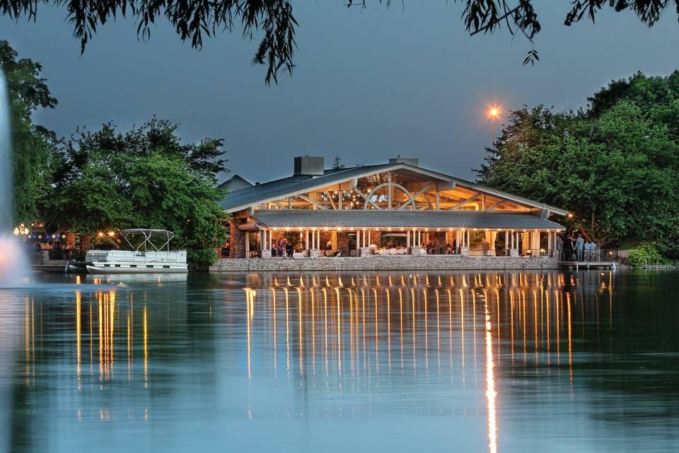 The Wedding Website of Sally Ia and Ben Hui