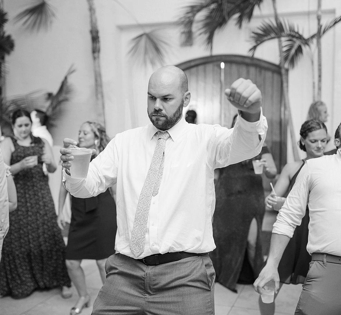 The Wedding Website of Lindsay Schaefer and Nick Rothweiler