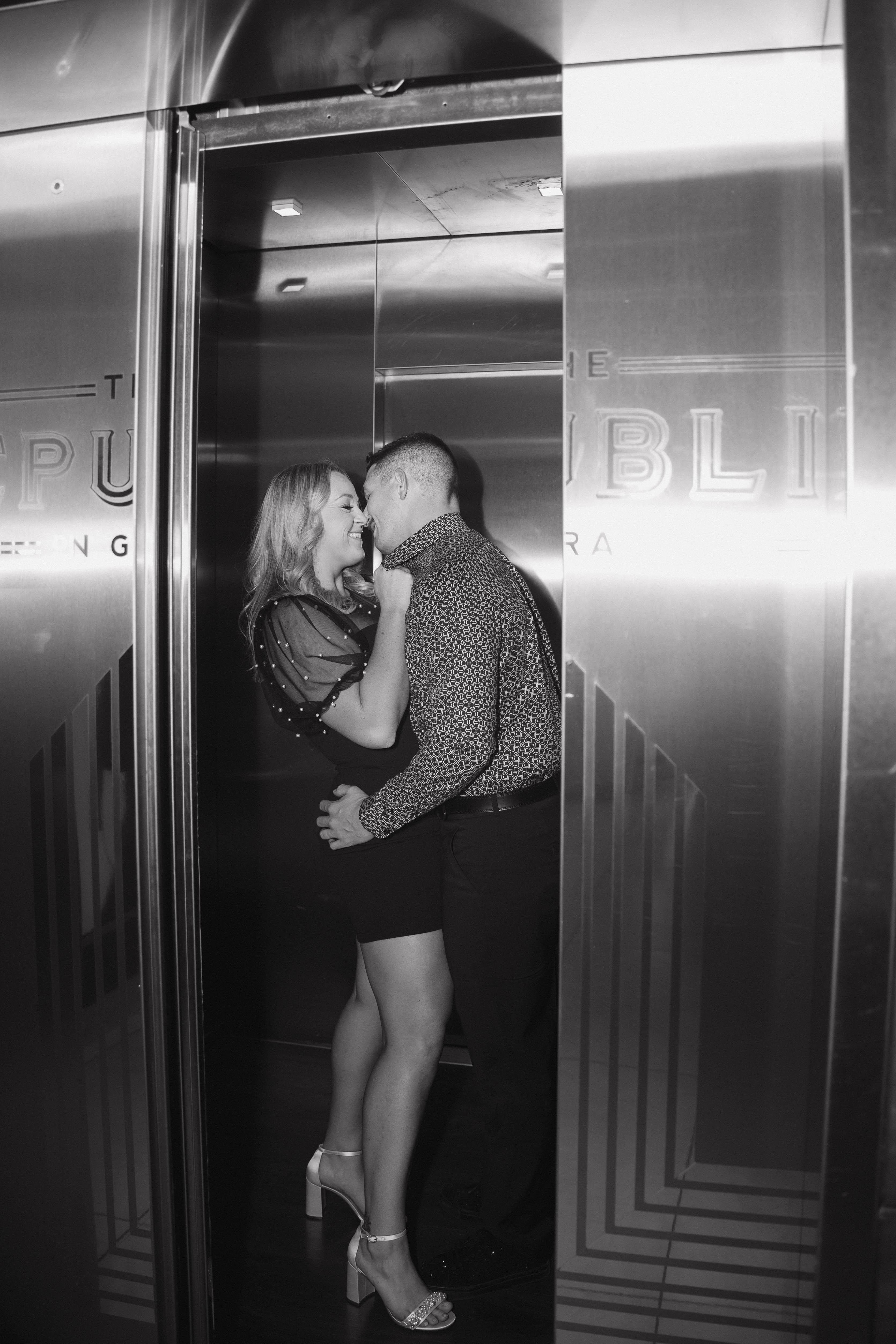 The Wedding Website of Sydney Corbin and Erik Lux