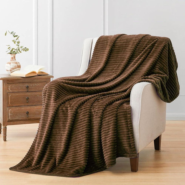Vessia Flannel Fleece Throw Blanket(50X70 Inch), 300GSM Cozy Brown Stripe Throw Blanket for Couch, Sofa and Bed, Warm and Soft Chocolate Microfiber Ribbed Blanket for All Season