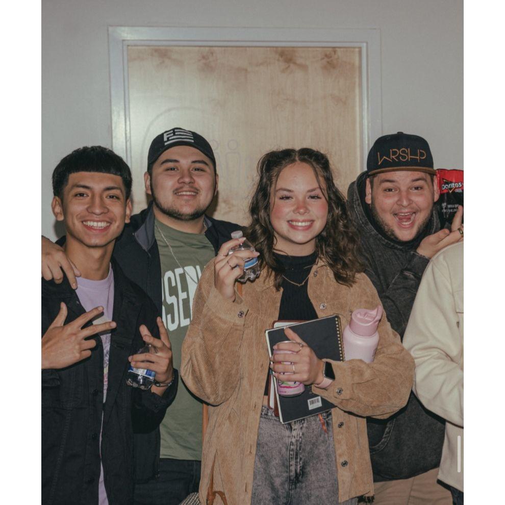 This is from a photo of the OG youth ministry interns from fall 2022!