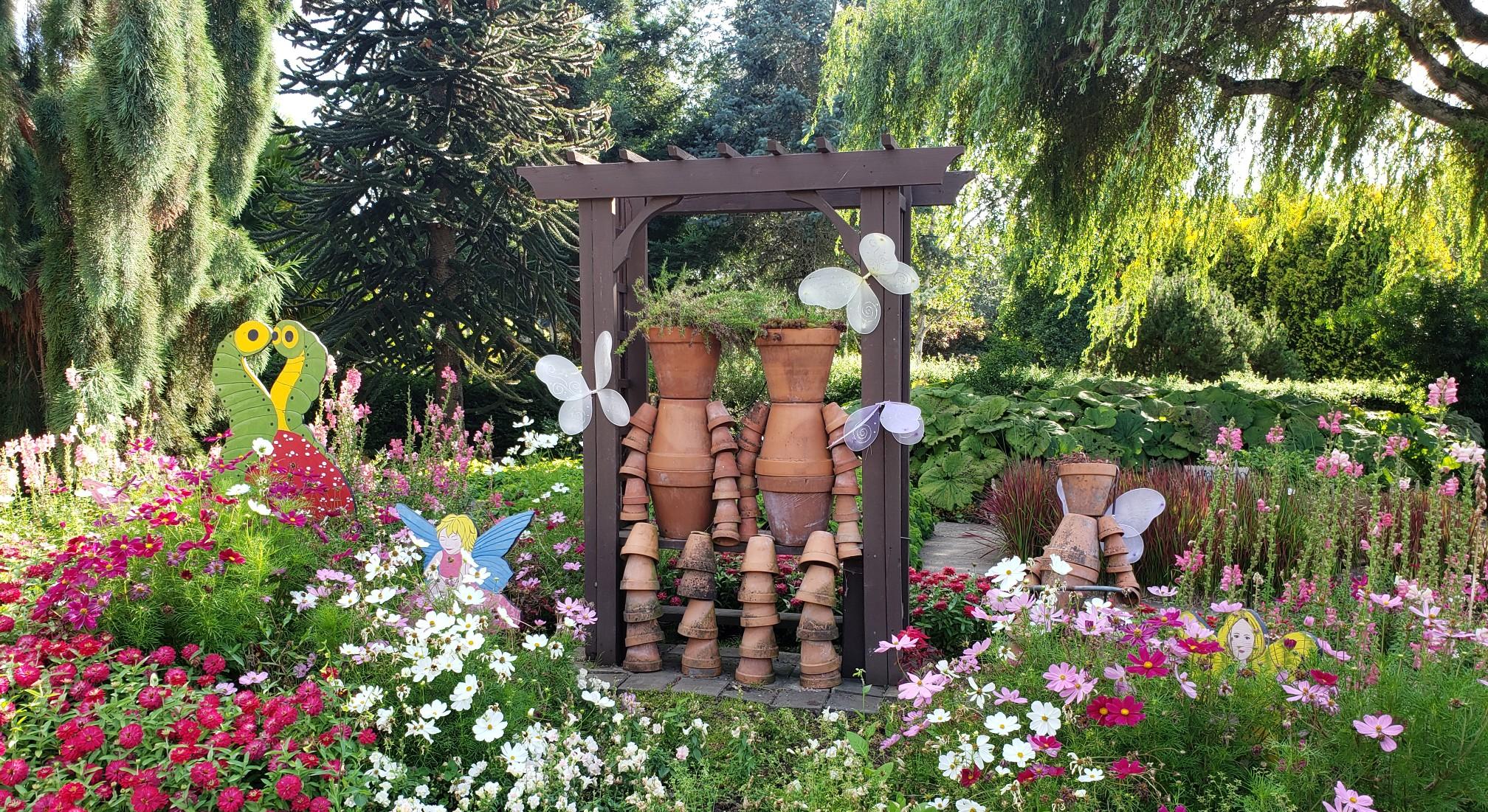 The Wedding Website of Scott Ernst and Robin Taylor-Weber