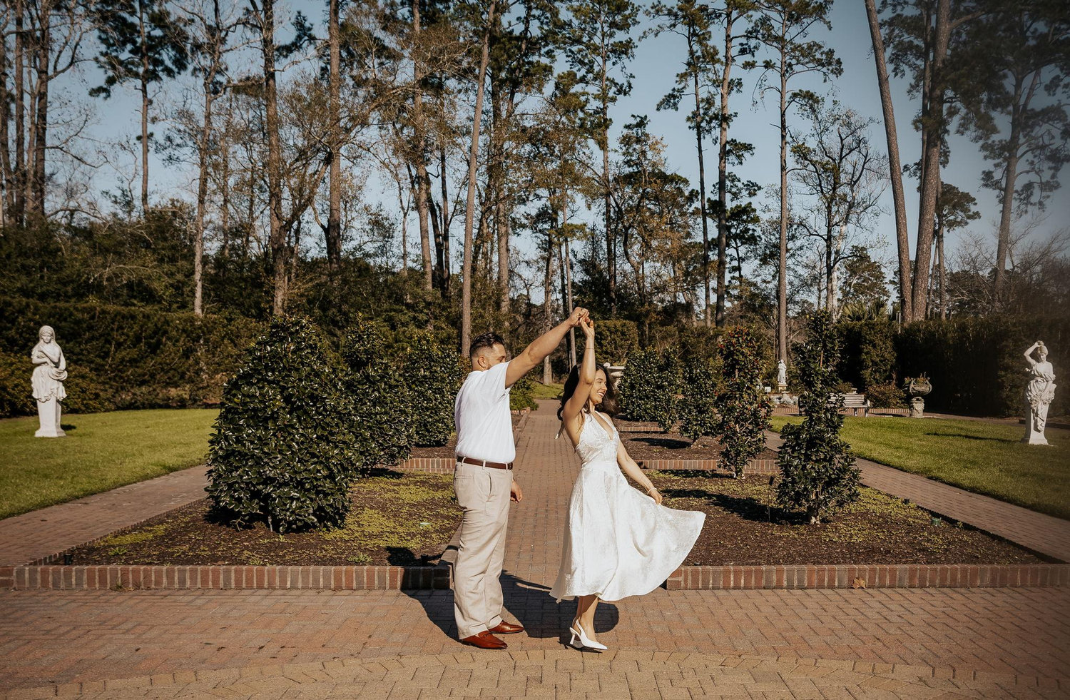 The Wedding Website of Caitlyn Broderick and David Roman