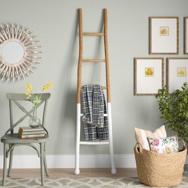 Wood 6 ft Blanket  Ladder