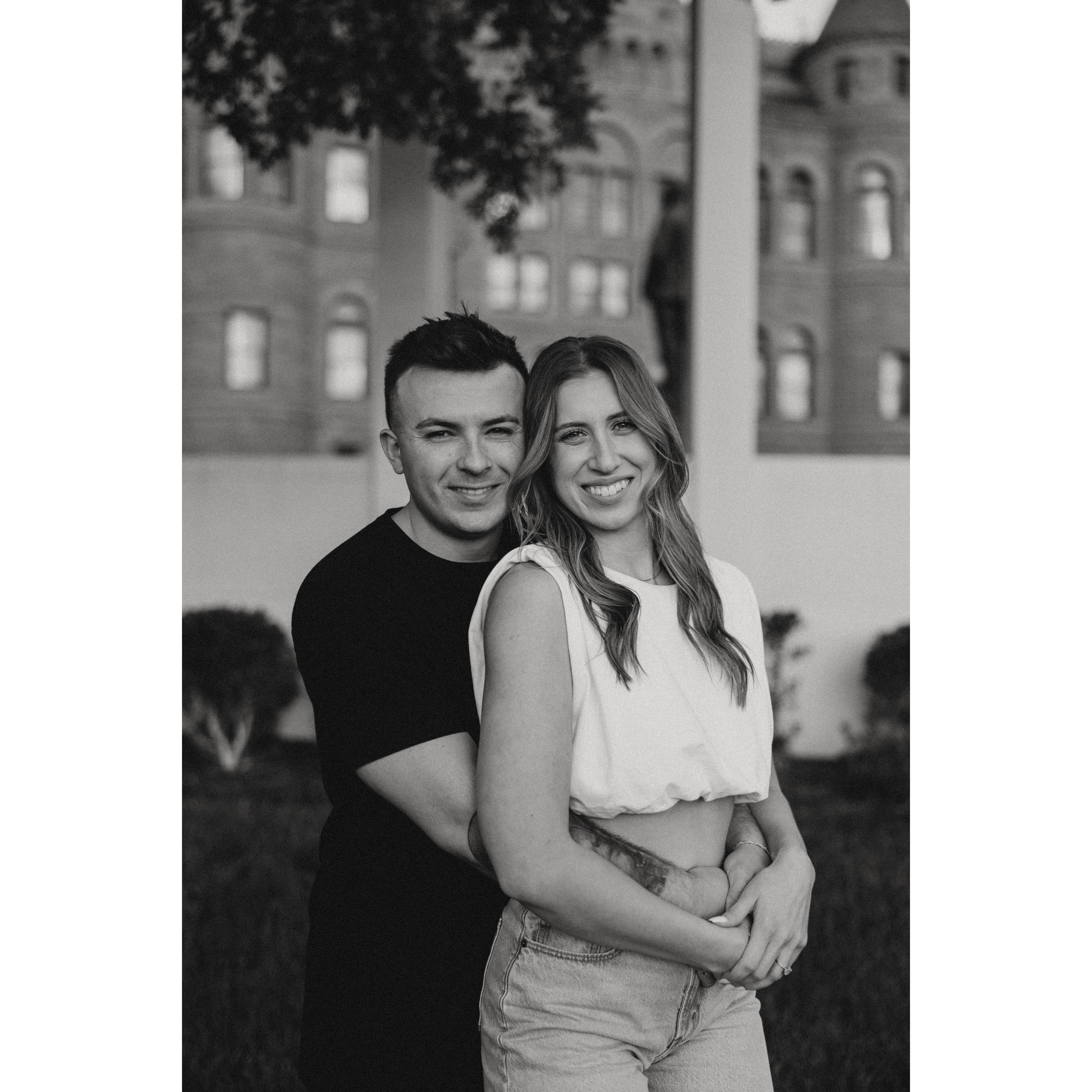 Engagement photos in Dallas.