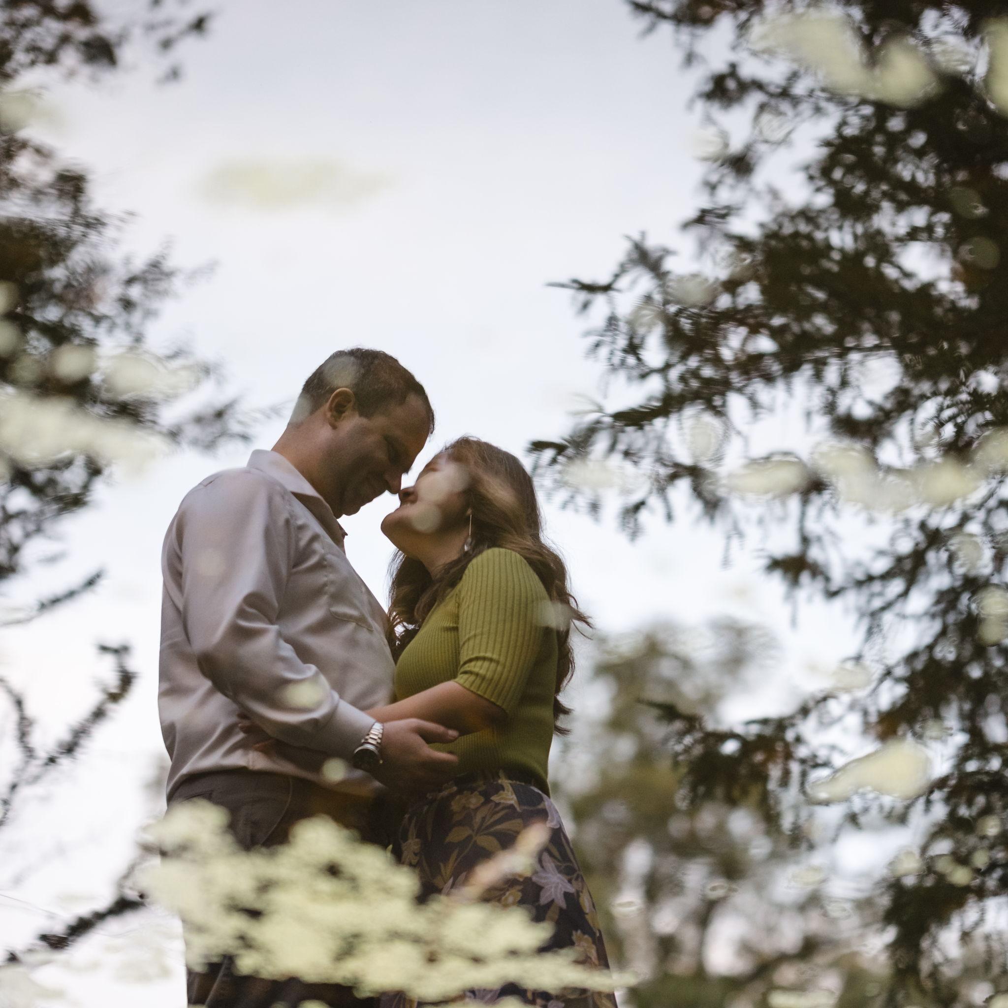 Engagement photos by Jorge Garcia Photography