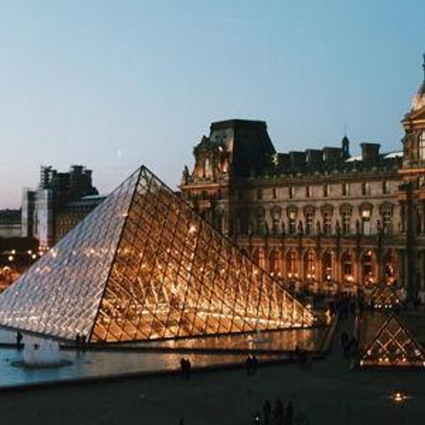 Louvre Museum - Exclusive Guided Tour
