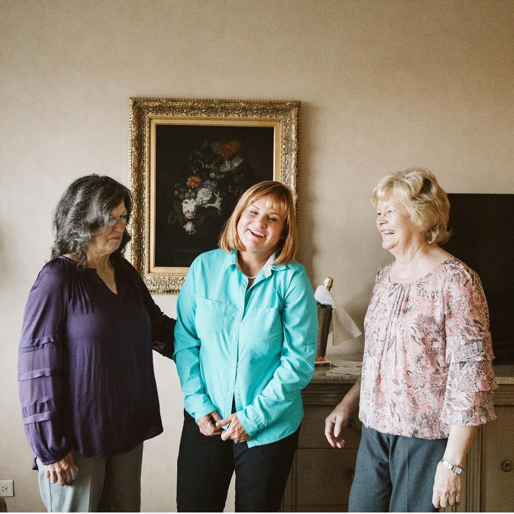 Molly, Terri and Patsy
Hotel before the ceremony