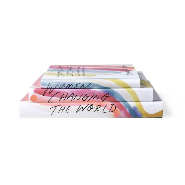 Women Changing the World Book Set
