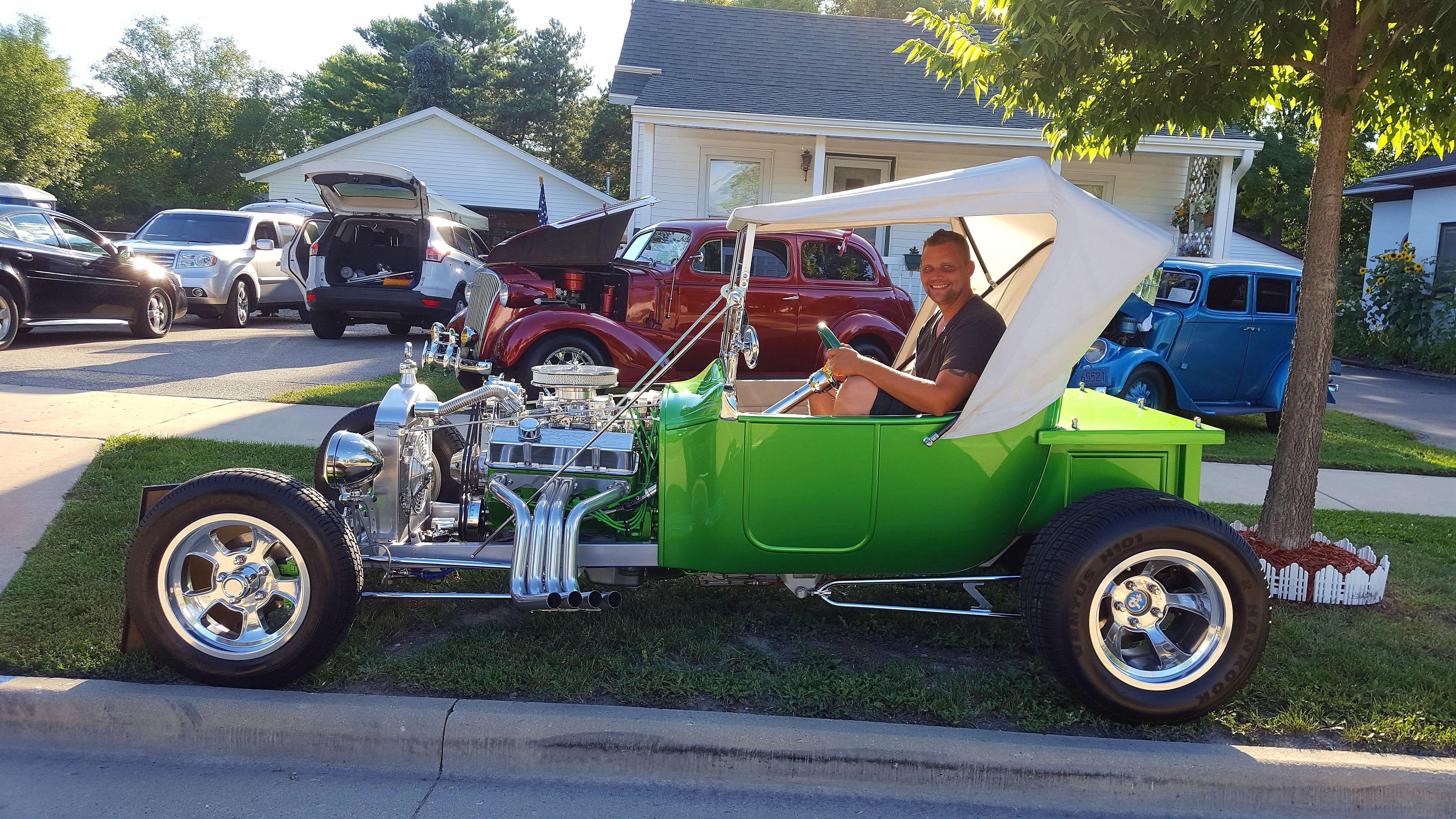 The Wedding Website of Angela Echeveste and Joshua Hogreve