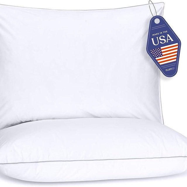 FluffCo Down Alternative Pillows Standard/Queen Size Set of 2 - Queen Bed Pillows for Sleeping - Made in USA - Cooling Surface and Machine Washable for Side, Back, and Stomach Sleepers
