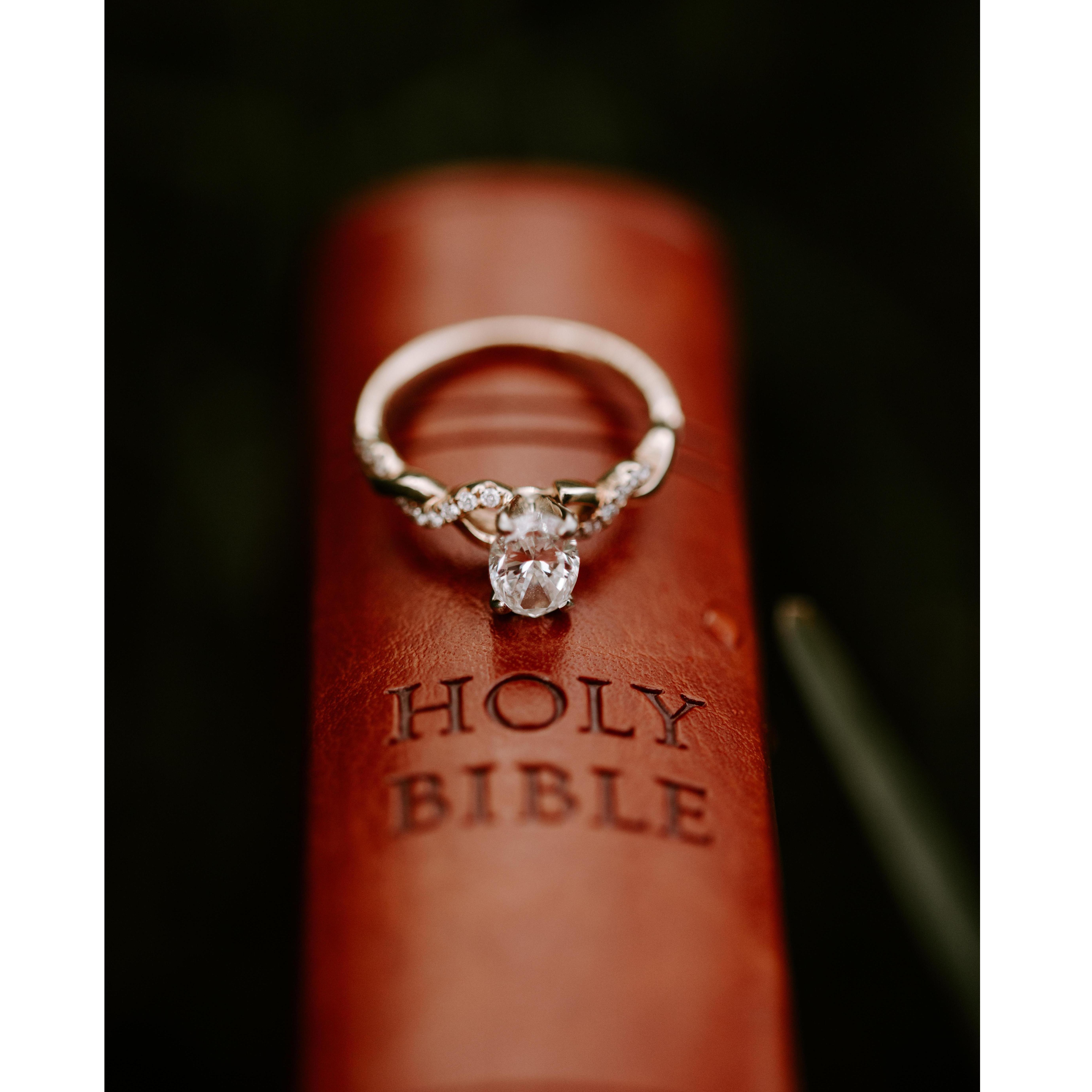 Engagement Photos at Hatcher Pass, Alaska.
PC: Sarah French