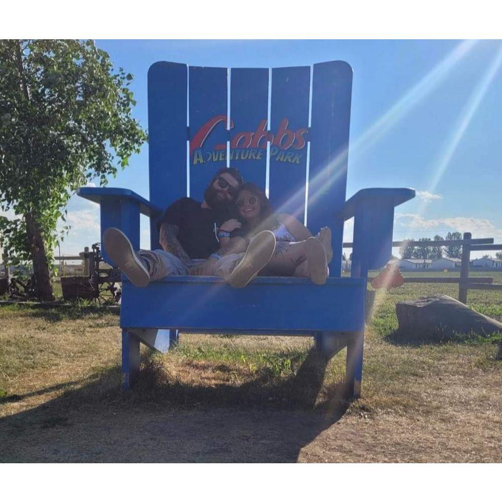 This was quite the day spent petting baby Kangroos while watching Drag Queens perform haha