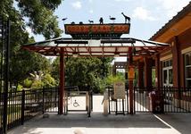 Frank Buck Zoo