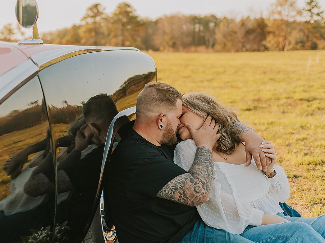 The Wedding Website of Gabrielle Featherstone and Dj Hastings
