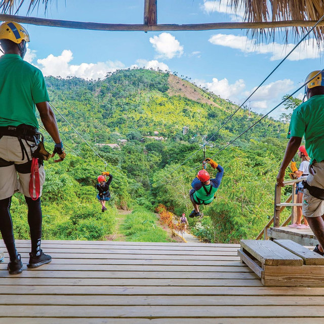 Zip lining like we’re in an action movie