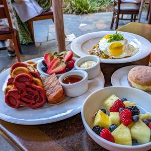 Makahiki Breakfast at Aulani