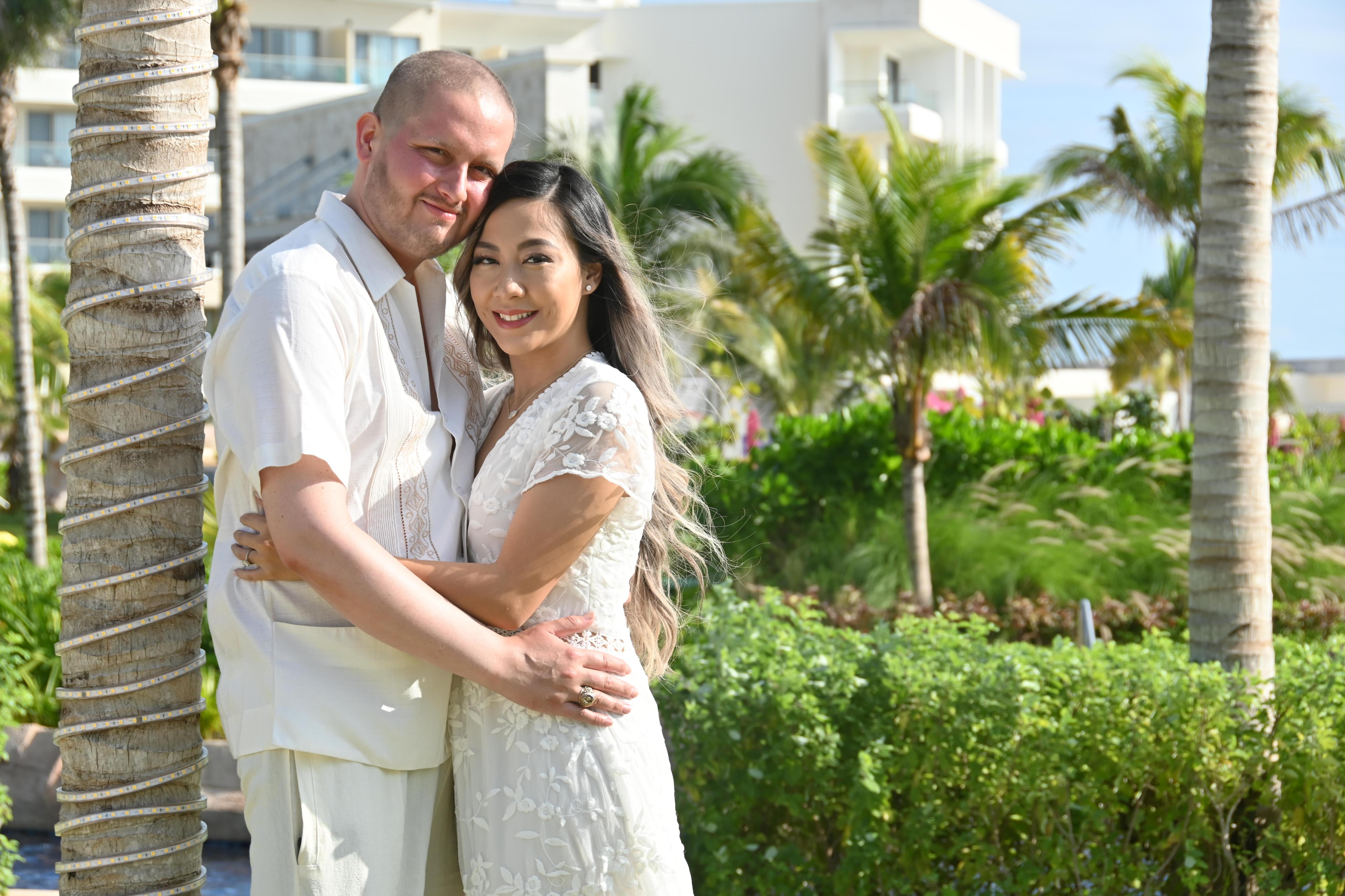 The Wedding Website of Leslie Truong and Austin Perez