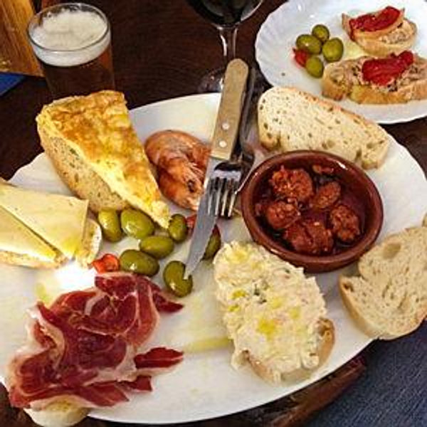 Honeymoon Spanish Tapas + Wine Tour