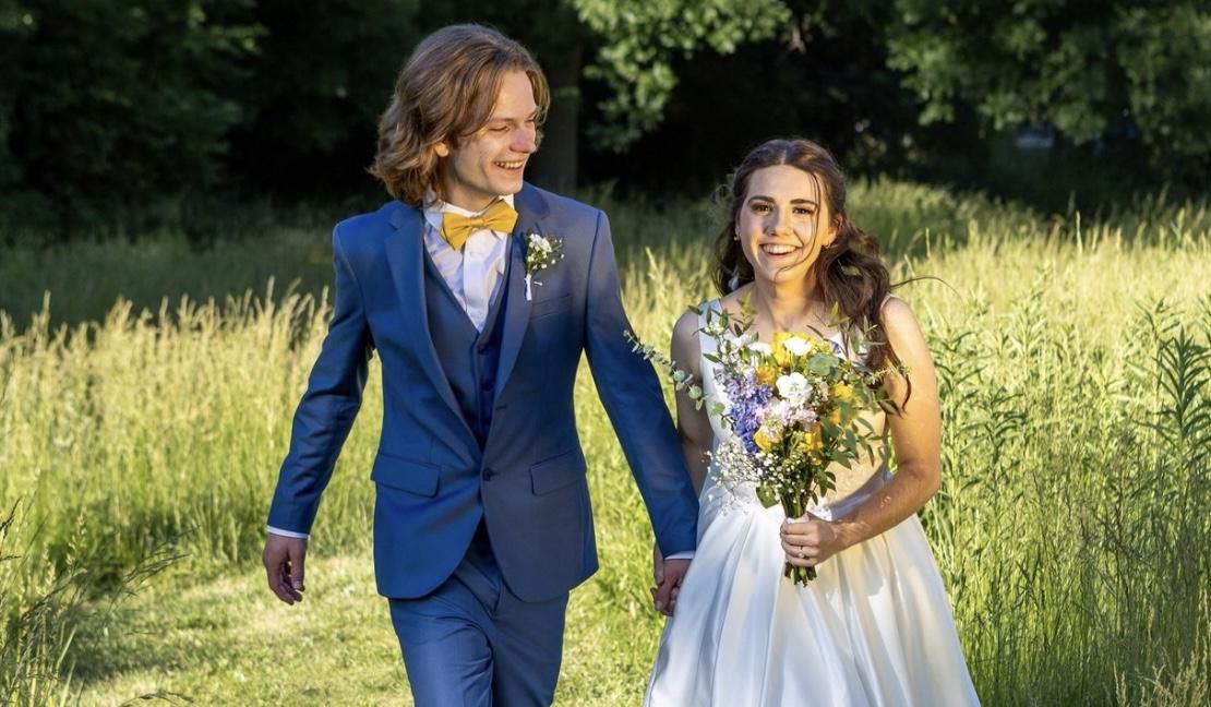 The Wedding Website of Amelia McDonald and Aiden McDonald