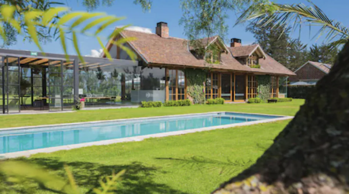 The Wedding Website of Alberto Manuel Gutiérrez and Betty Estefanía Luna