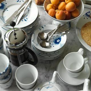 Blue Fluted Mega Dinner Plate
