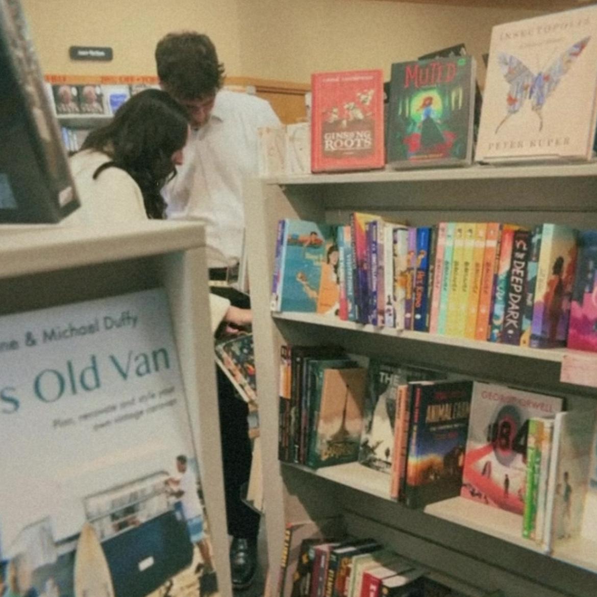 Shopping for our wedding planning journal :)