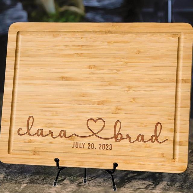 Personalized Engraved Cutting Board for Couples, Custom Couples Gift Ideas for Christmas Wedding Anniversary Engagement Housewarming, Anniversary Gifts for Men Women Parents, Wedding Gifts for Couples