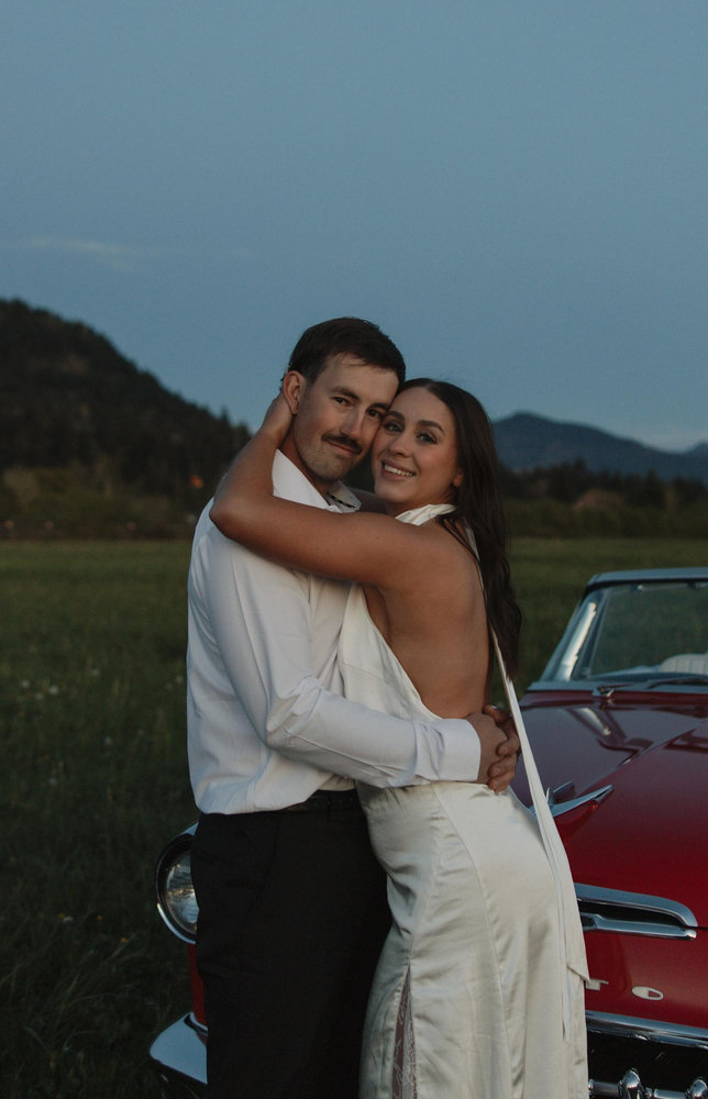 Christianna Valnes and Derek Keyes' Wedding Website