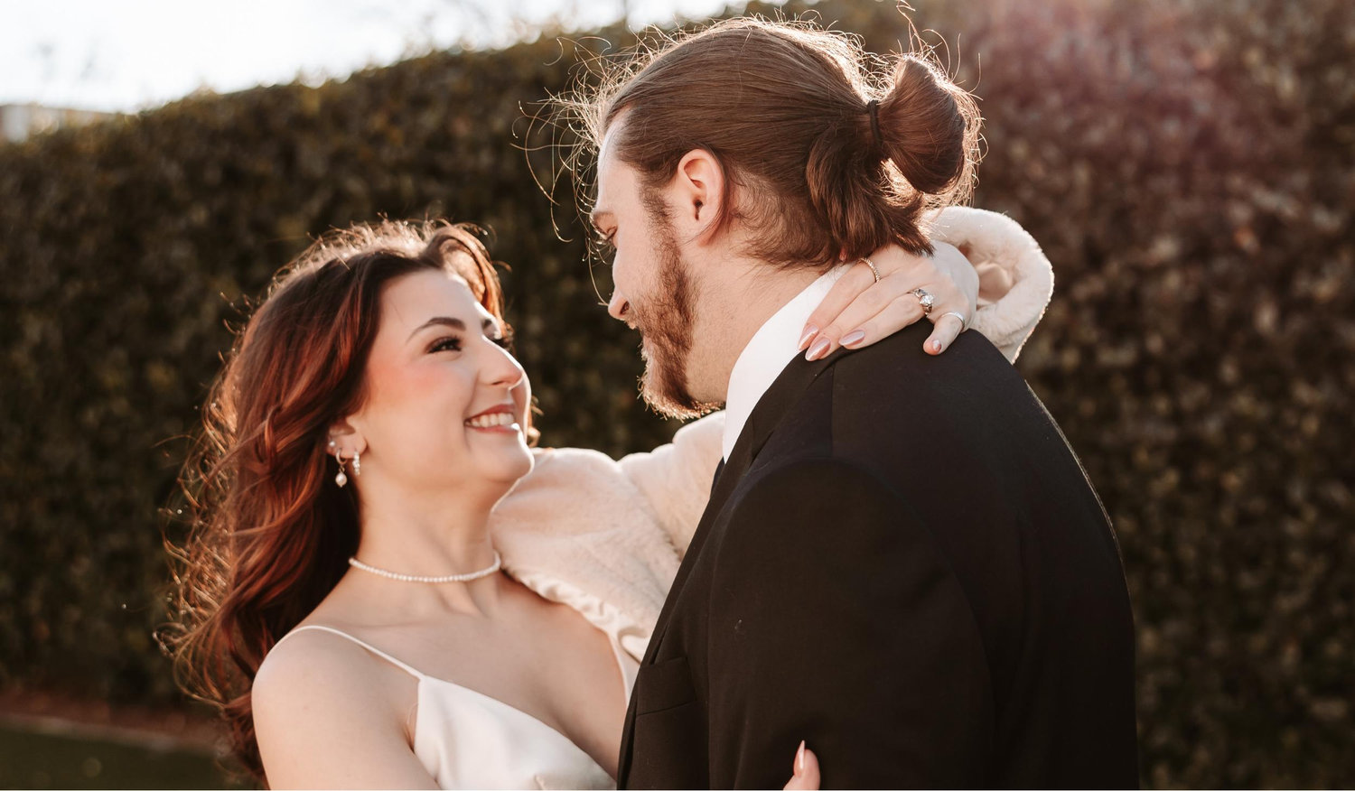 The Wedding Website of Alexandrea Bradke and Scott Aldridge