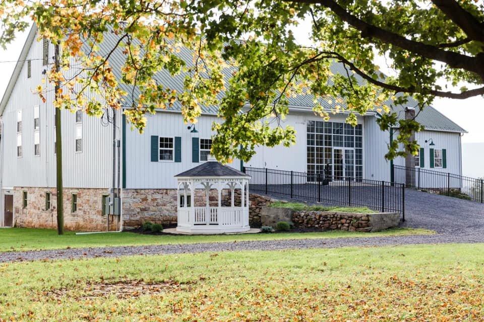 The Wedding Website of Autumn Appleby and Tyler Ackerman