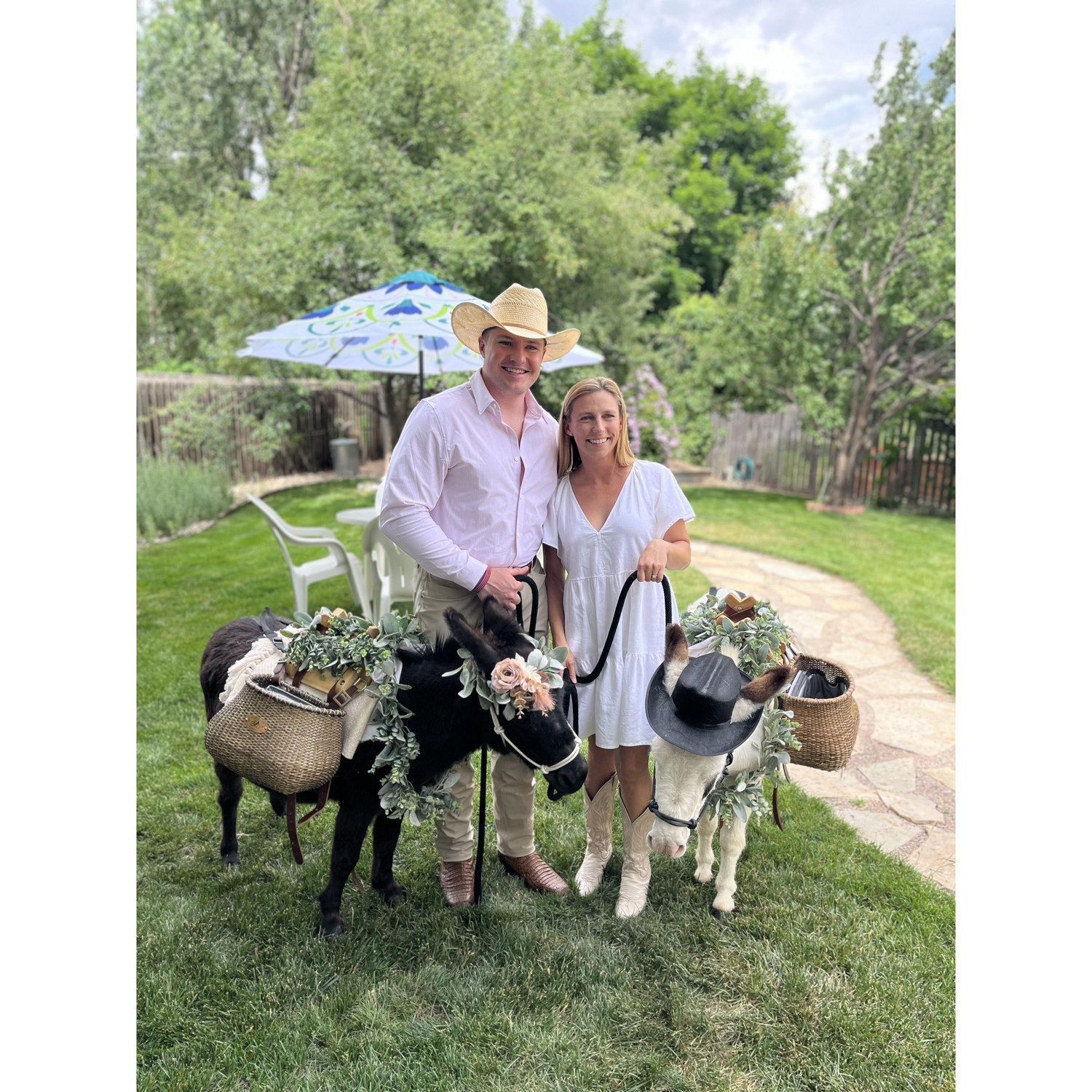 Johanna has always wanted an excuse for beverage burros. Will's final surprise of engagement weekend was arranging for mini donkies Pearl and Paisley to join the party.