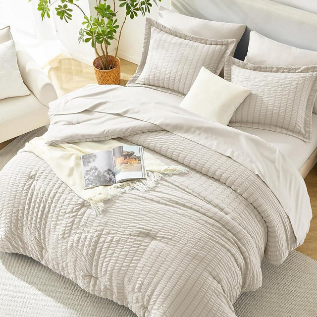 HIMEET King Size Comforter Set - 7 Pieces Seersucker Bed in a Bag, Boho Bedding Sets for Bedroom Decor, All Season Home Essential Bed Set with Comforter, Sheets, Pillowcases & Shams, Beige
