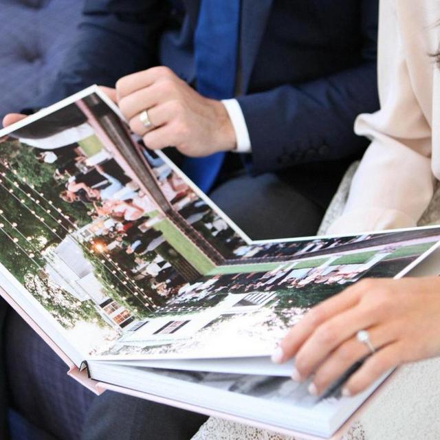Premium Custom Wedding Photo Albums & Books