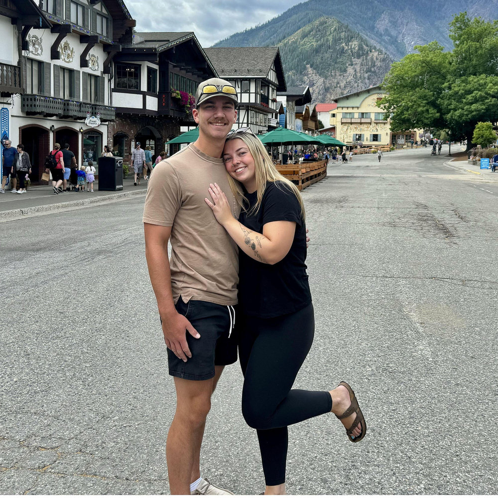 Travis Gibson and Riley Harding's Wedding Website