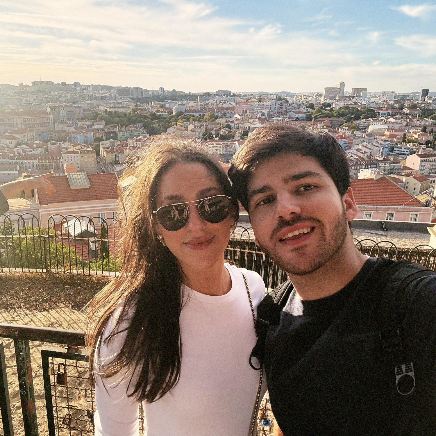 Miradouro de São Vicente – a beautiful viewpoint in Lisbon with stunning panoramic views of the city.