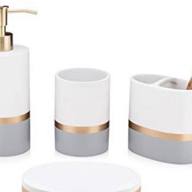 Essentra Home Day and Night Collection White and Grey with Gold Stripe Bathroom Set