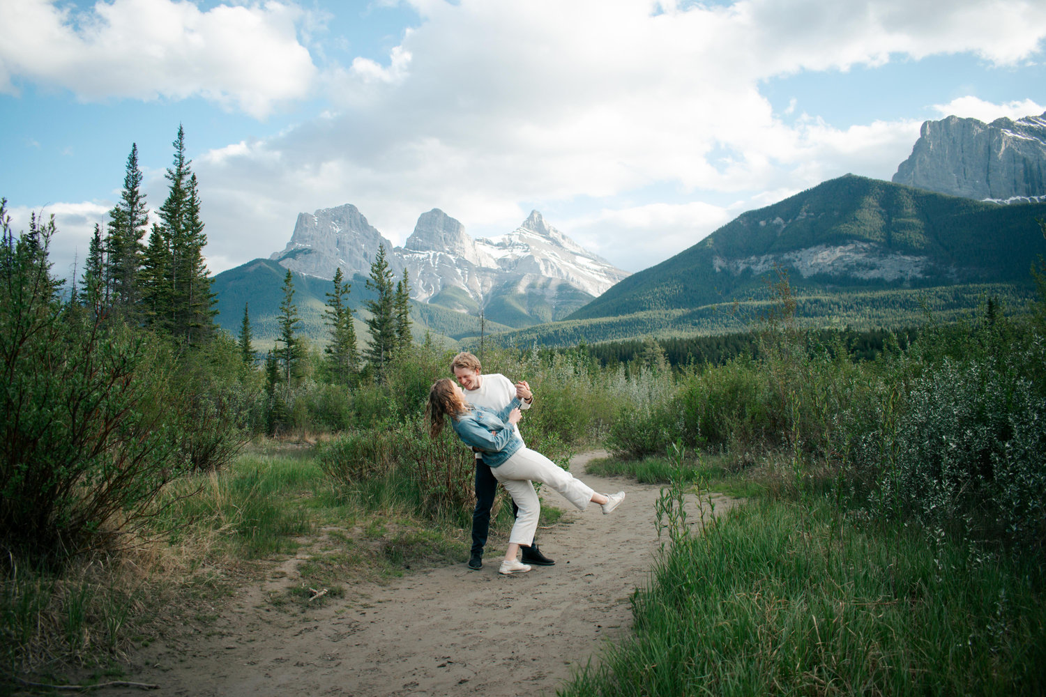 The Wedding Website of Noah Redecopp and Kaelynn Lycklama