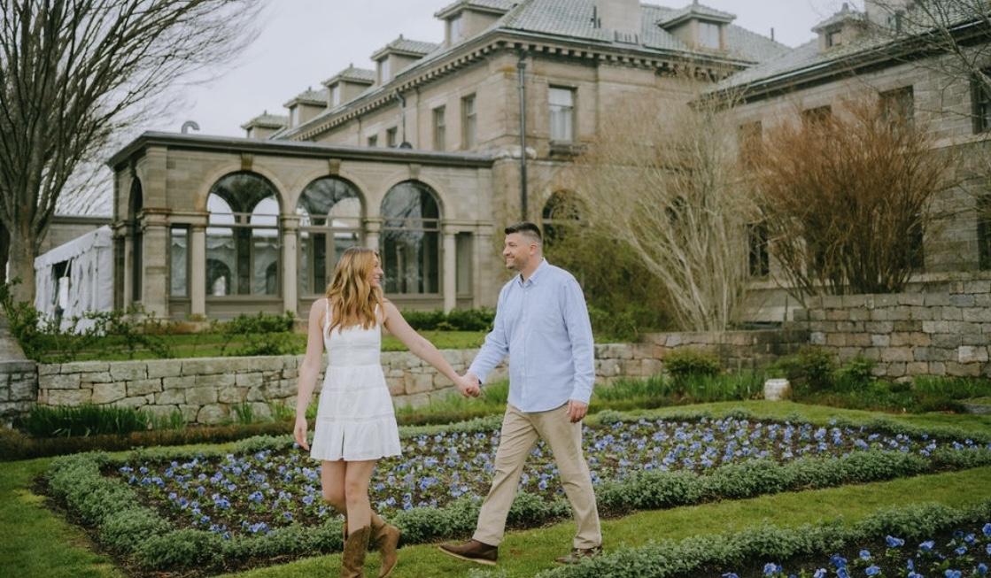 The Wedding Website of Sydney Hill and Randy Champagne