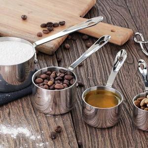 New Star Foodservice 43143 Stainless Steel 18/8 Measuring Cups