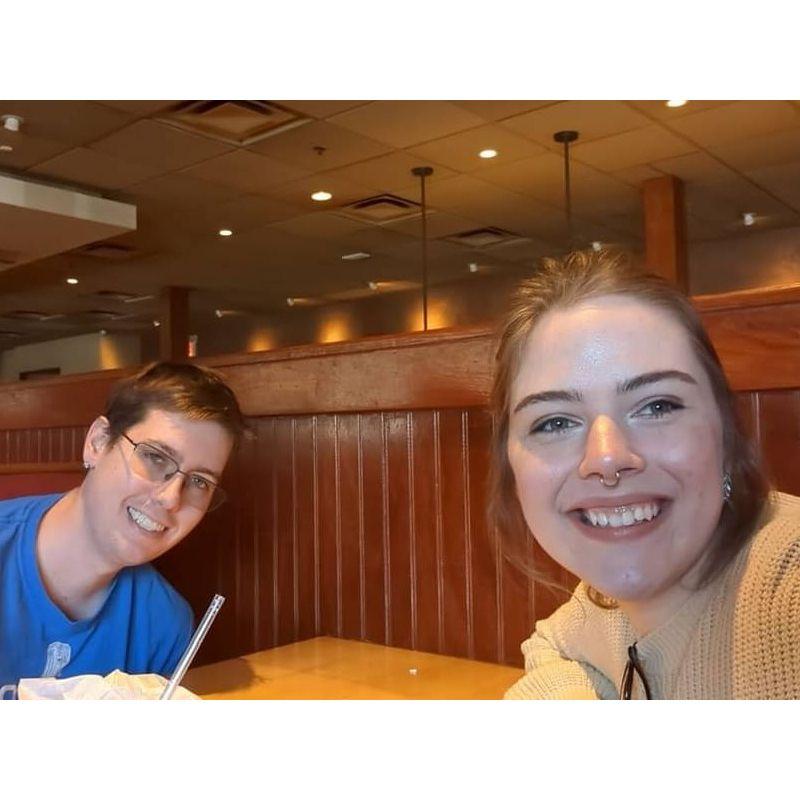 Lunch date in Morrow